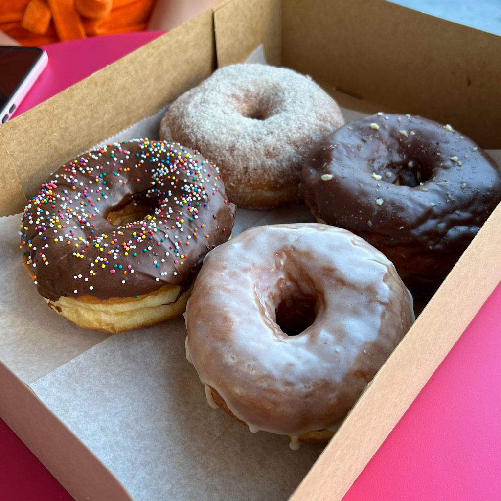 Donut Bar, Pacific Beach, San Diego