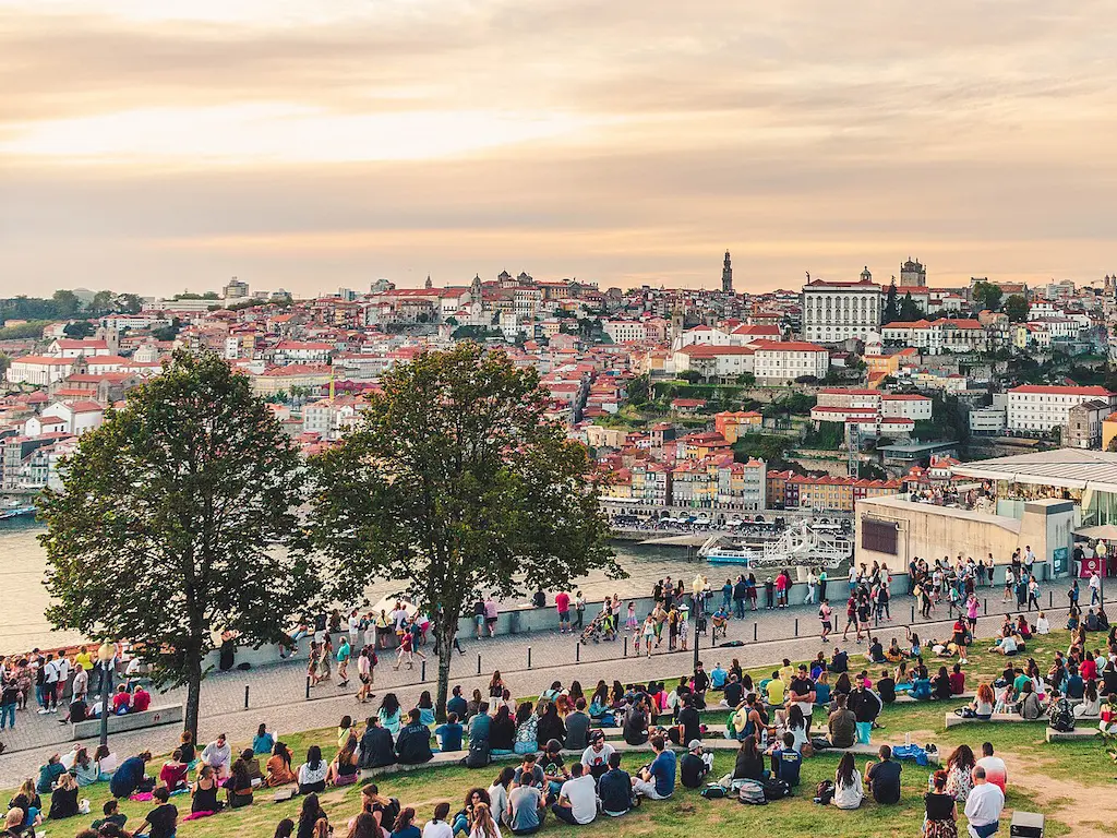 Sunset at Jardim de Morro, Porto